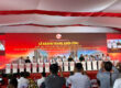Các đại biểu thực hiện nghi thức khánh thành, khởi công