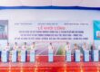 Các đại biểu thực hiện nghi thức khởi công