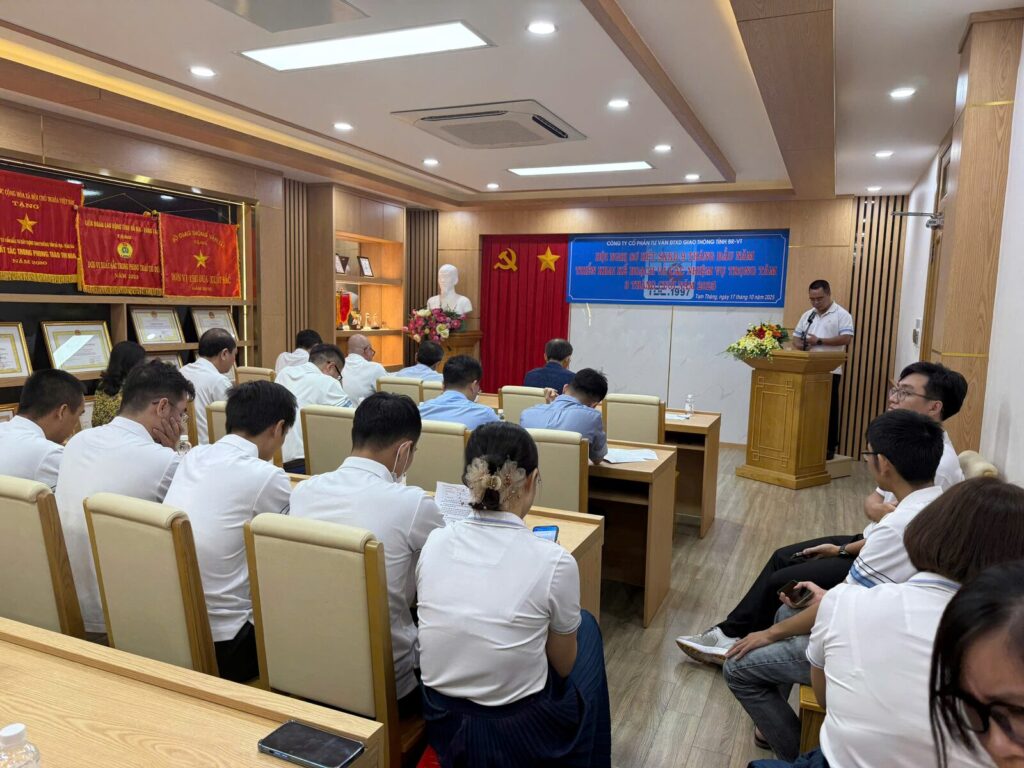 Quang cảnh hội nghị